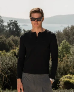 Henley Long Sleeve Black