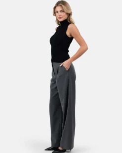 Highneck knitted Top Sort